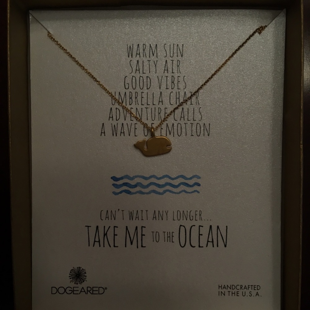 Dogeared Gold Whale Necklace (Brand New)